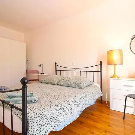 House Orbanin 1092 Дом отдыха Пула