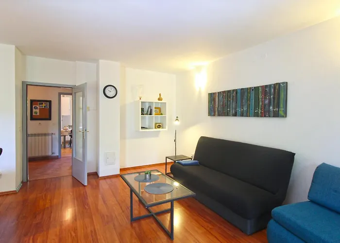 House Orbanin 1092 Vikendica