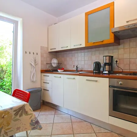 House Orbanin 1092 Holiday home