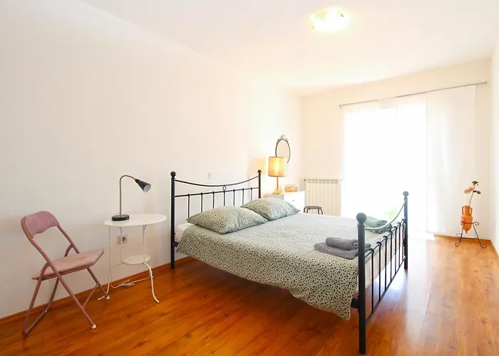 בית נופש House Orbanin 1092